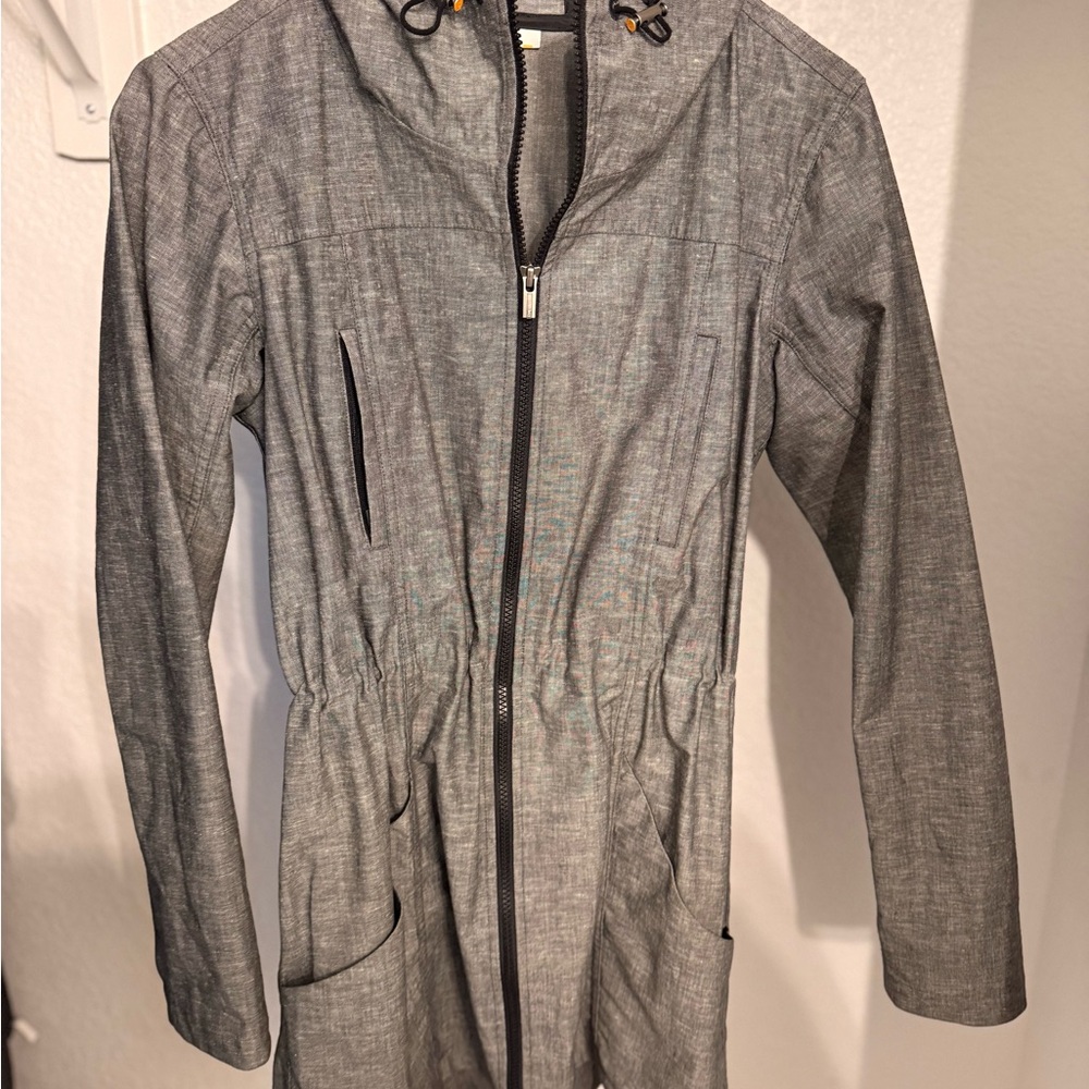 Lucy Gray Ski Jacket with Cinched Waist